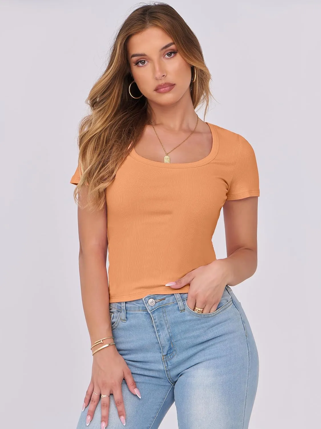 ANRABESS Women Short Sleeve Tops Scoop Neck Ribbed Knit Slim Fitted Basic Tee Shirts 2025 Casual Summer Trendy Clothes
