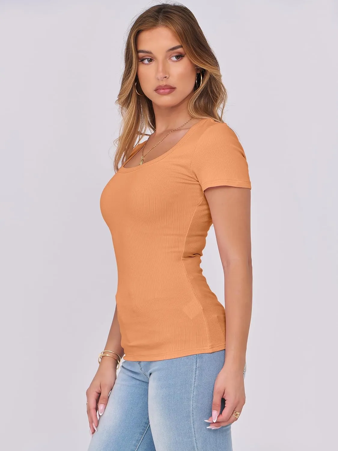 ANRABESS Women Short Sleeve Tops Scoop Neck Ribbed Knit Slim Fitted Basic Tee Shirts 2025 Casual Summer Trendy Clothes