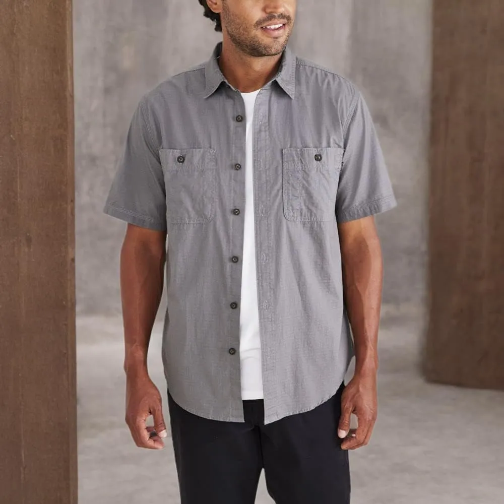 Dockers Men's Regular Fit Short Sleeve Utility Shirt