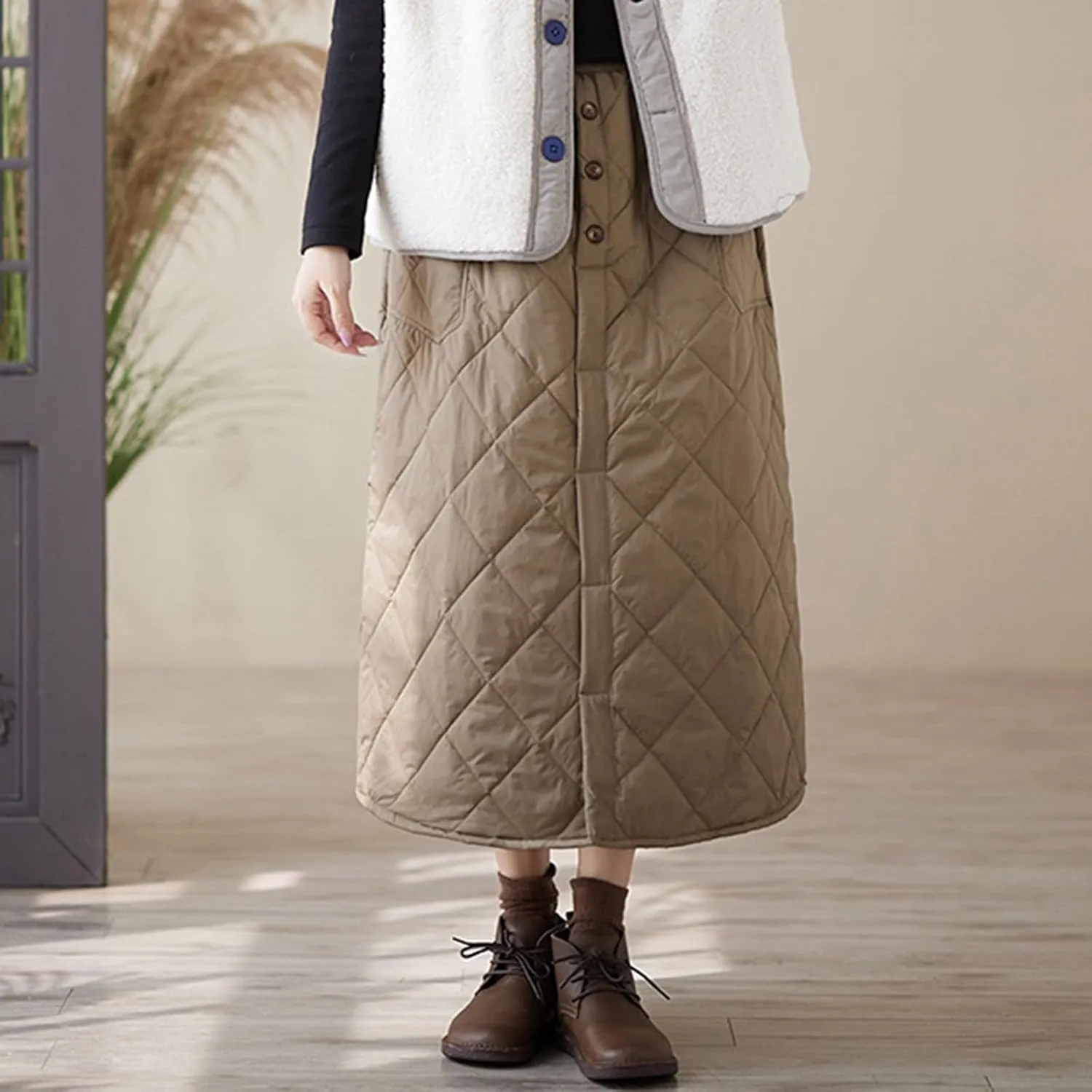 HGps8w Women's Winter Quilted Skirt, Loose Elastic Waist Casual Insulated Thicken Warm Maxi Long Down Skirts with Pockets