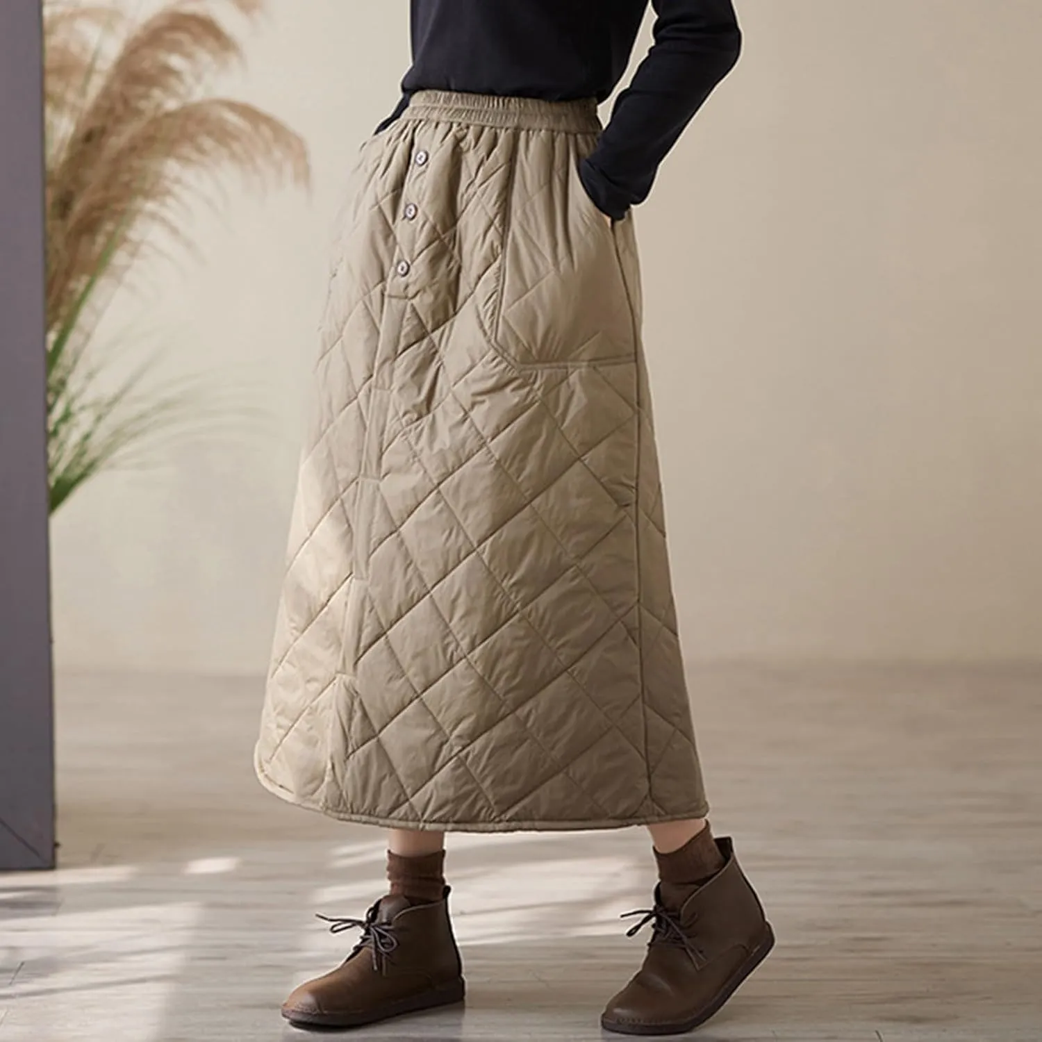 HGps8w Women's Winter Quilted Skirt, Loose Elastic Waist Casual Insulated Thicken Warm Maxi Long Down Skirts with Pockets