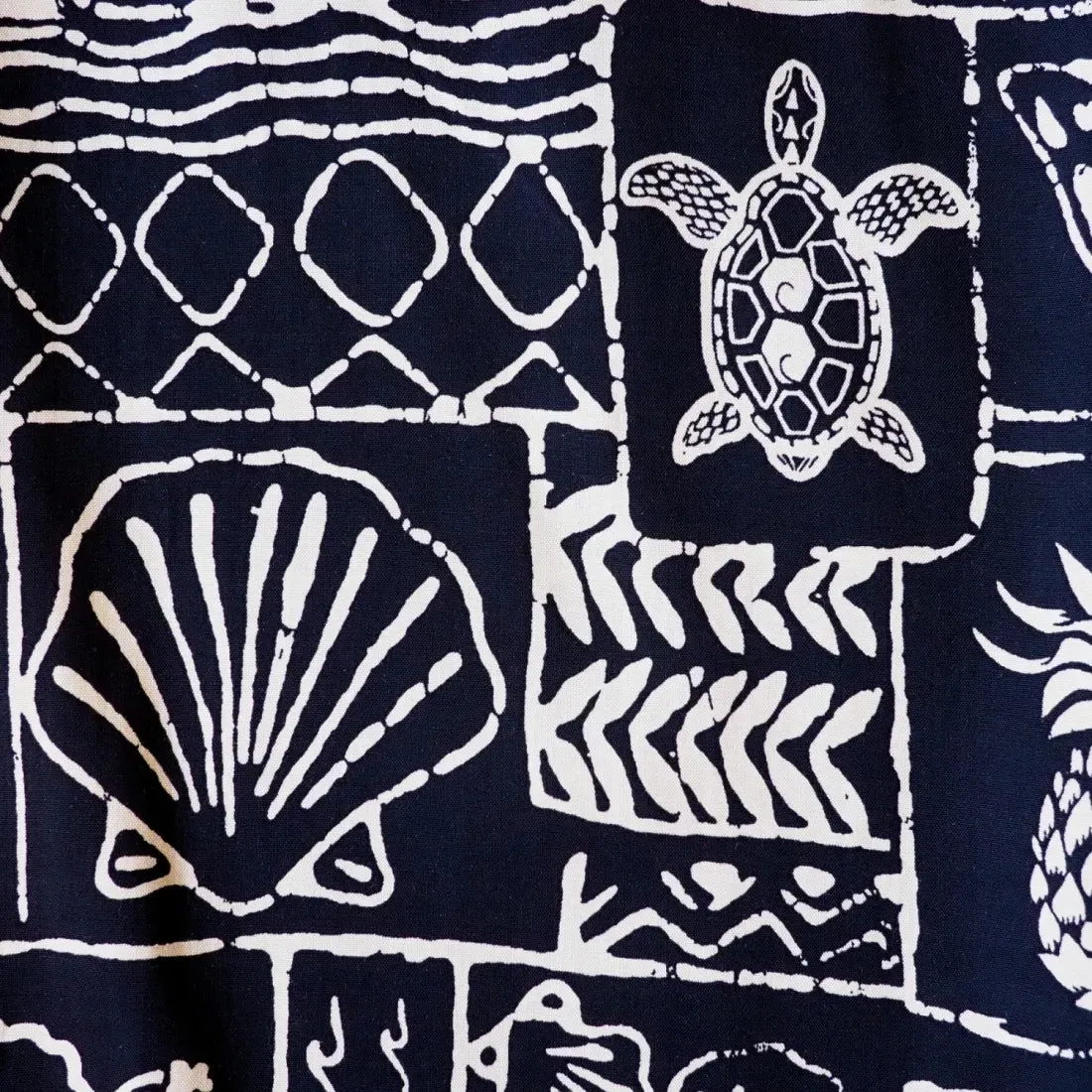Kaka'ako Black Hawaiian Rayon Shirt