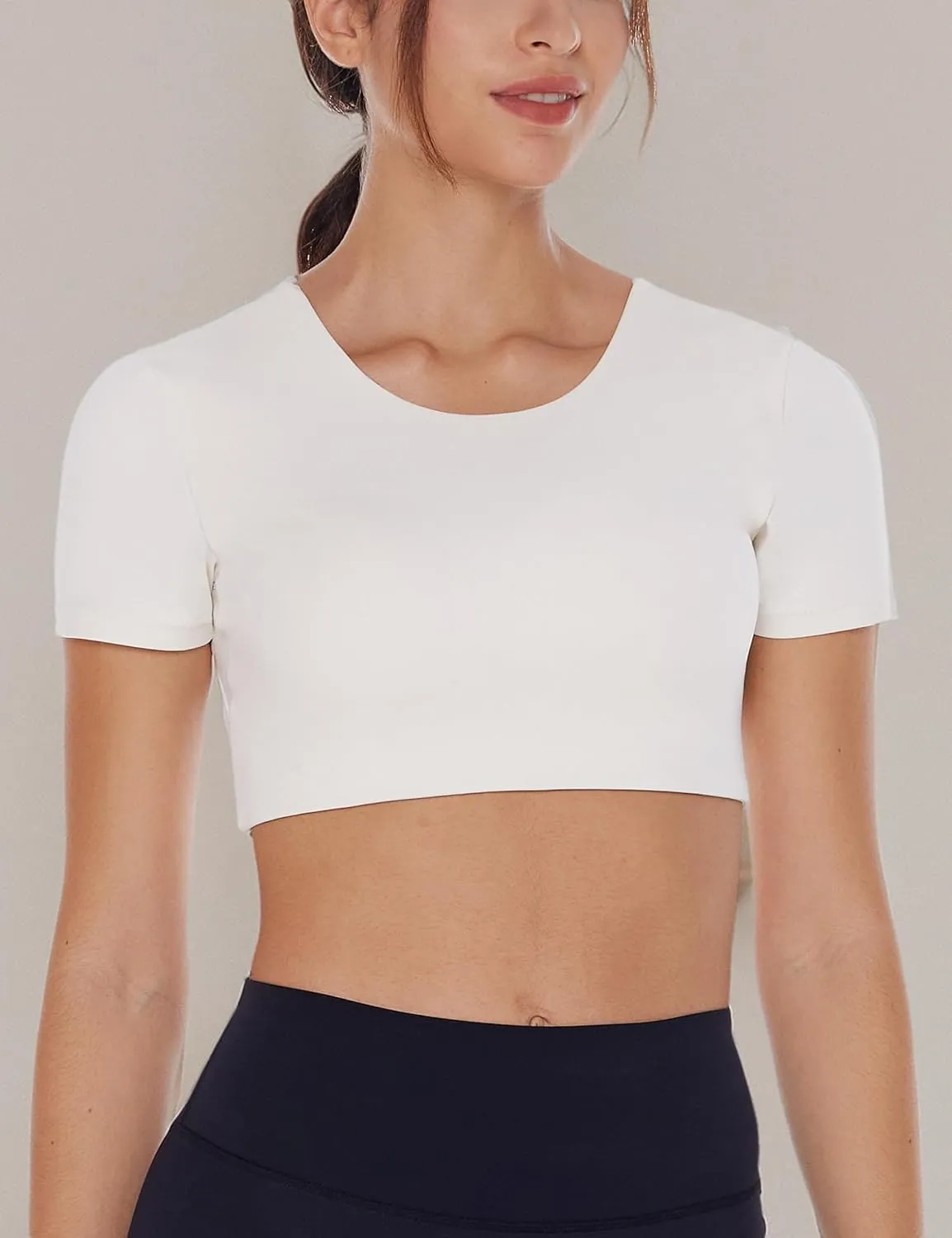 Open Back Workout Crop Tops for Women Backless Yoga Shirts Gym Short Sleeve Mild Support Compression Tee with Bra