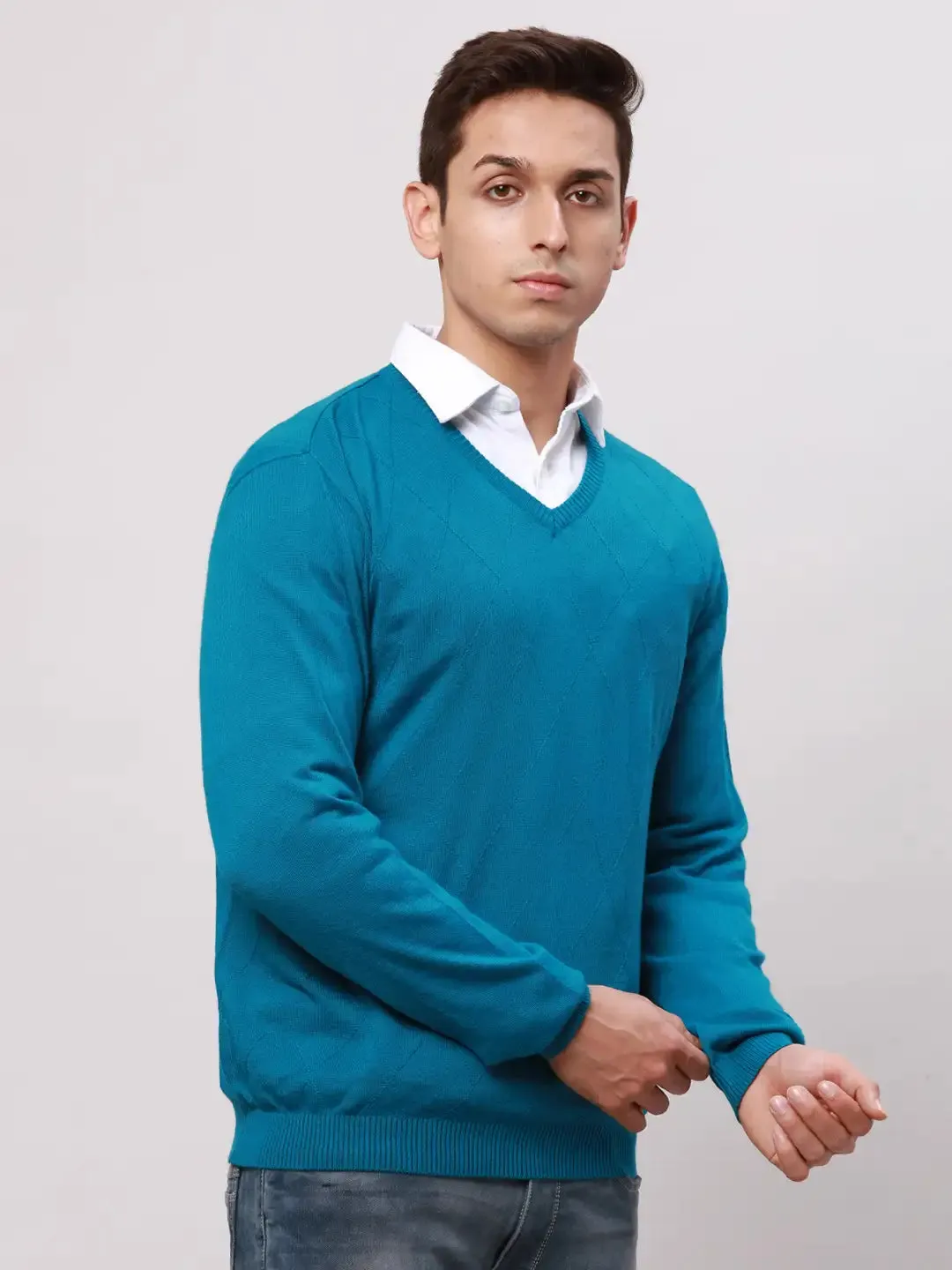 Park Avenue Men Petrol Regular Fit Solid Cotton Full Sleeve V Neck Collar Pullovers