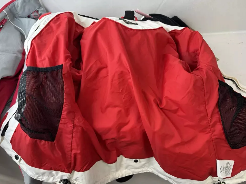 Peak Performance Red White Gore Tex Shell Women’s Ski Jacket Size S