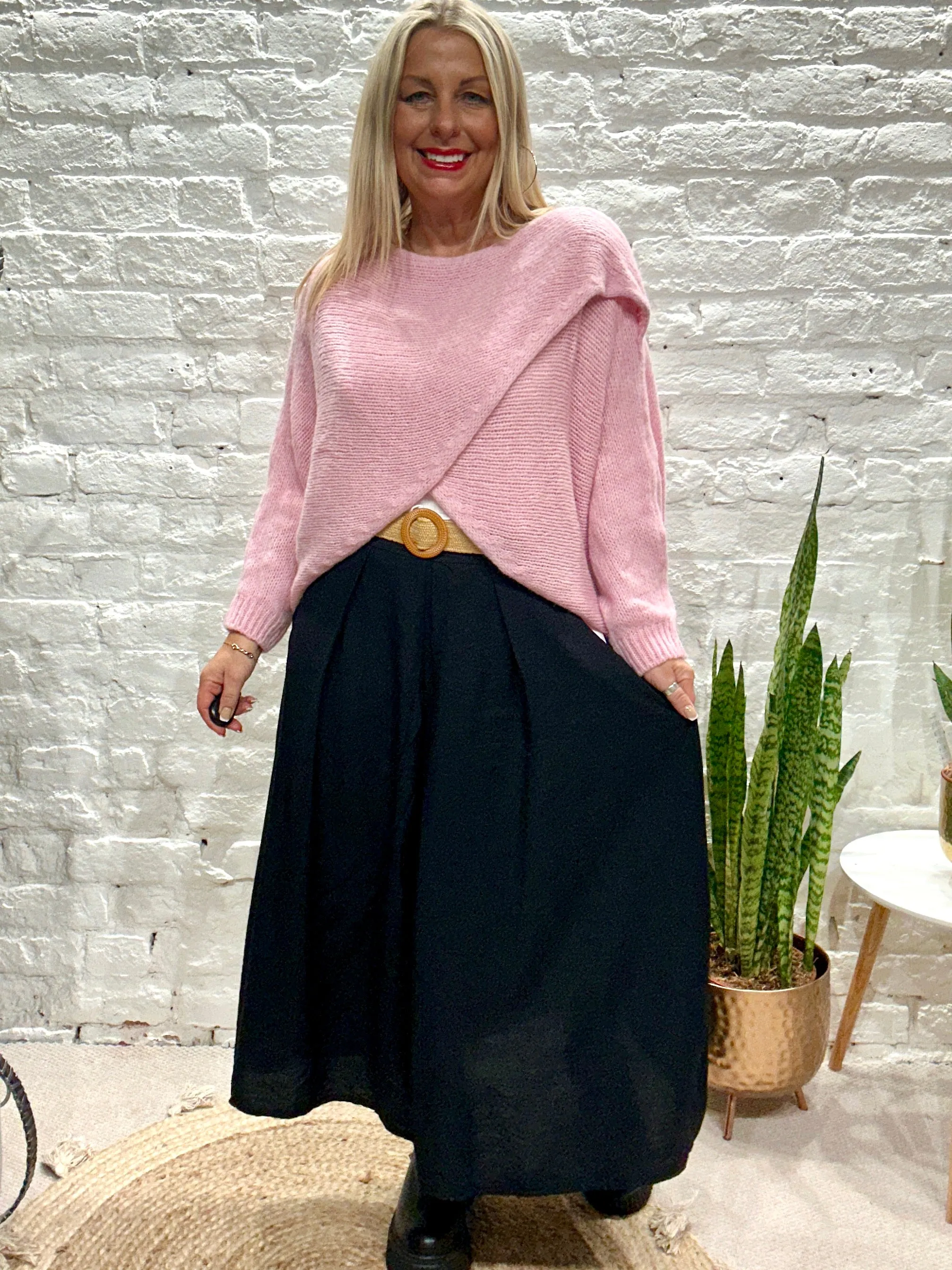 The Criss cross Cosy Chunky Knit Jumper With Long Sleeves