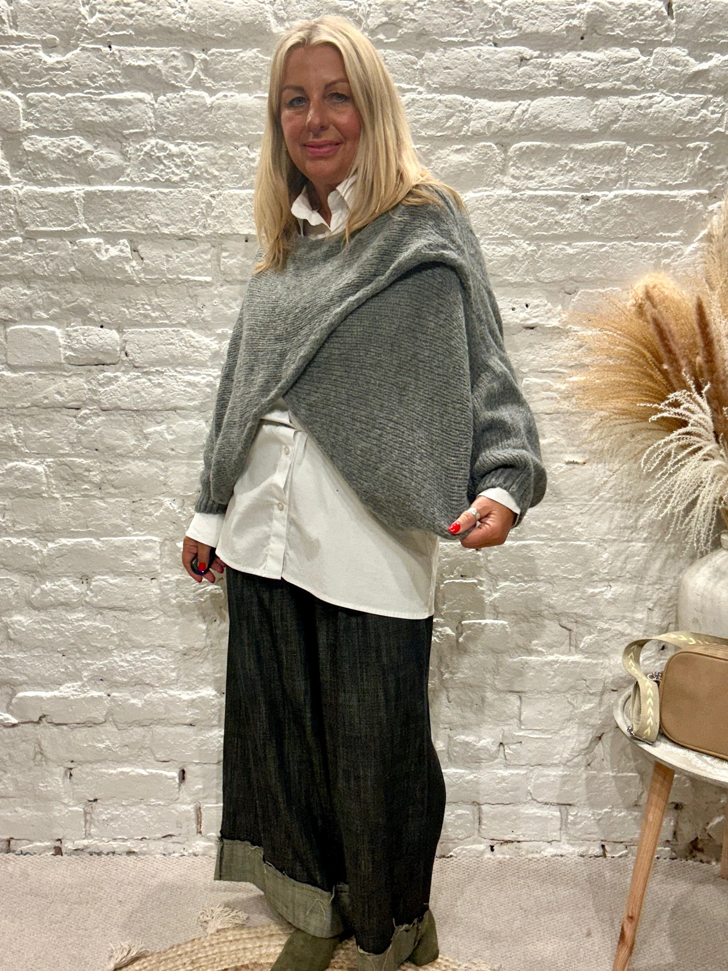 The Criss cross Cosy Chunky Knit Jumper With Long Sleeves