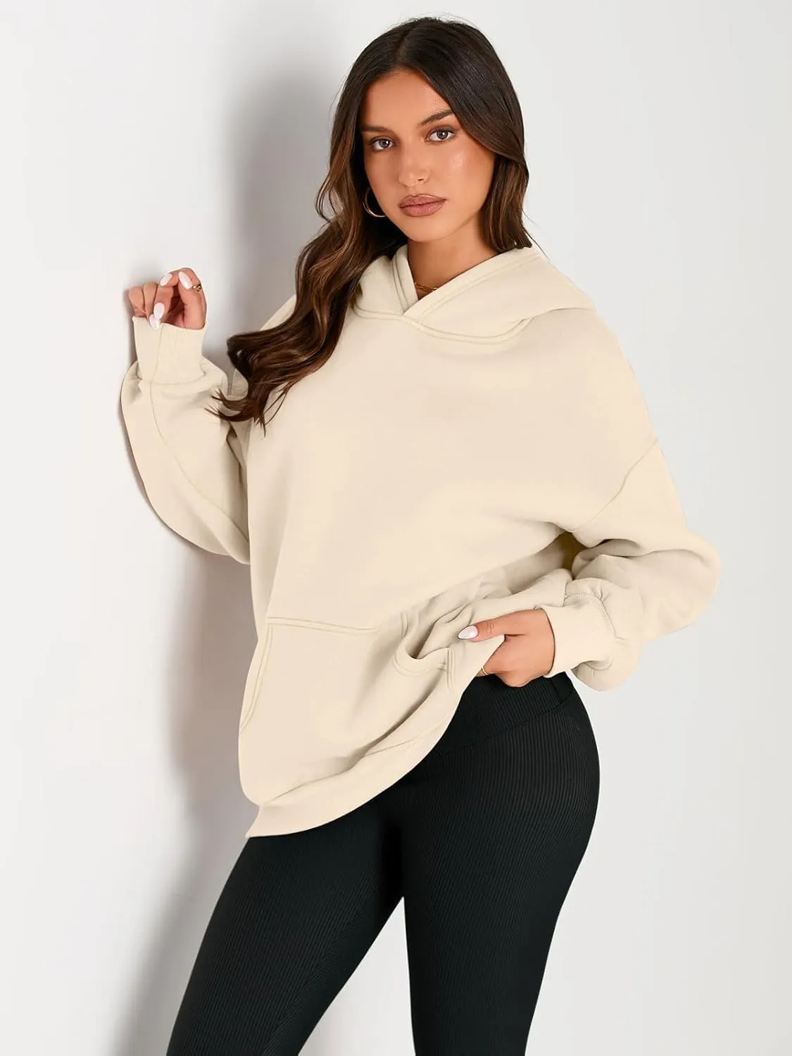 Womens Oversized Hoodies Casual Sweatshirts Long Sleeve Sweaters Pullover Fall Outfits Winter Clothes